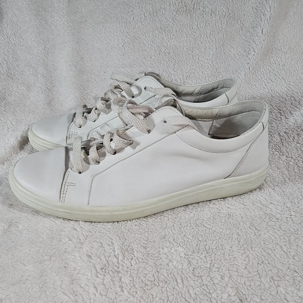 ECCO SOFT WHITE LEATHER SNEAKERS SIZS 10/10.5